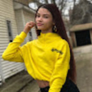 Meet your Posher, Ashley